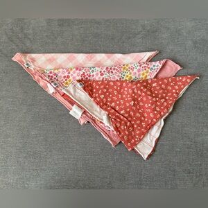 Honest Organic Cotton Baby Bibs in Pink and White